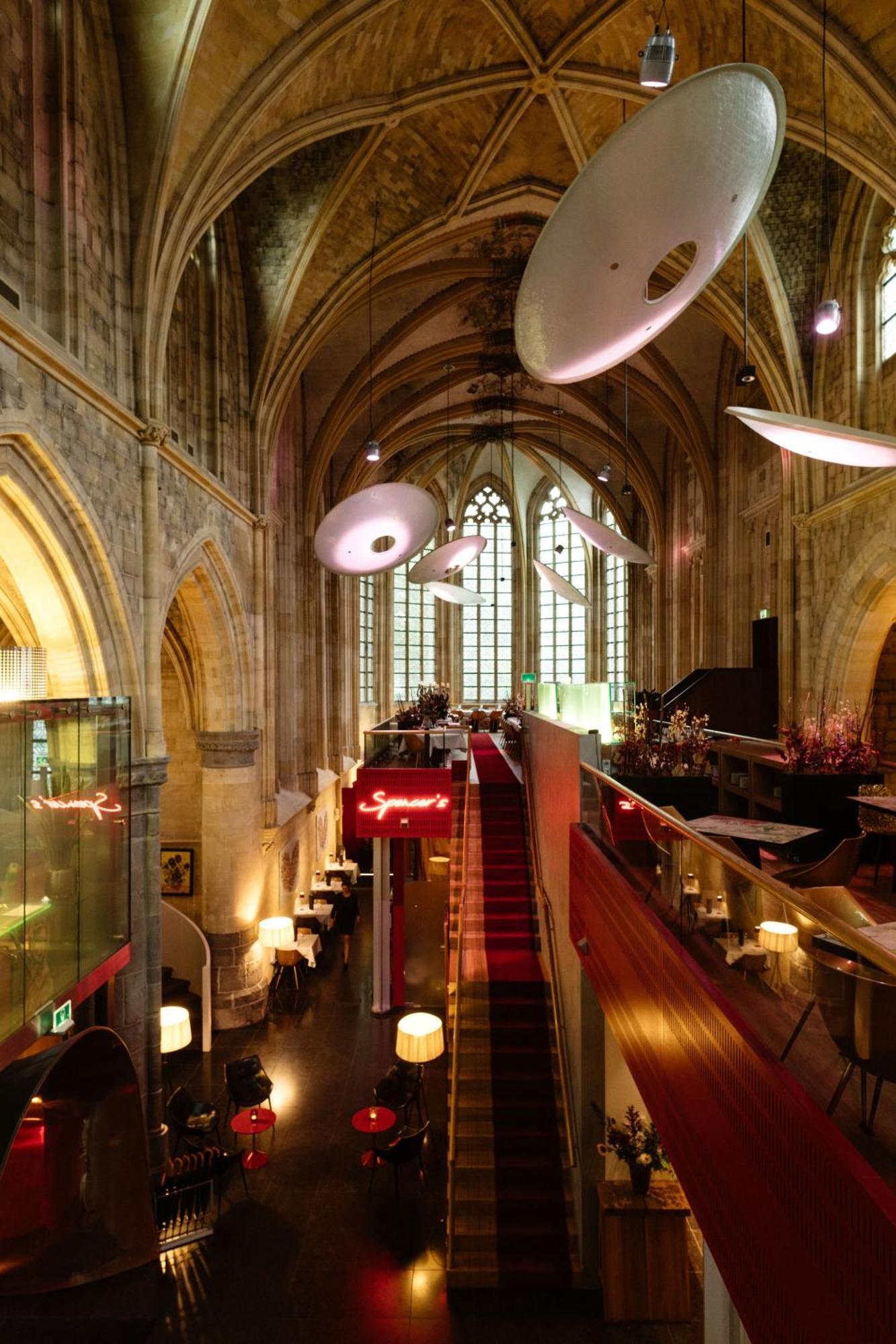 Kruisherenhotel Maastricht - Oostwegel Collection, Member Of Design Hotels Εξωτερικό φωτογραφία The interior of the restaurant