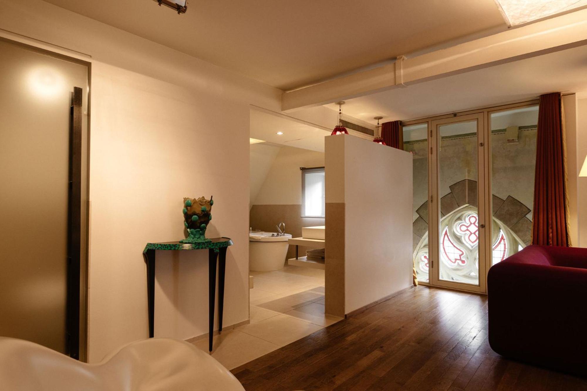 Kruisherenhotel Maastricht - Oostwegel Collection, Member Of Design Hotels Εξωτερικό φωτογραφία